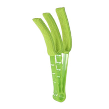 Window Blind Cleaner Brush Microfiber Sleeves  Dusting Tool for Shutters & AC (1 Pc)