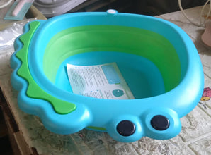 Frog Shape Foldable Baby Wash Basin  Space-Saving Face Washing Tub (33×31cm)