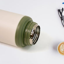 Stainless Steel Mug / Bottle Vacuum Insulated Cup Handle, Small Cup & Straw (650 ML)