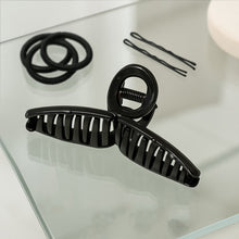 Plastic Hair Claw Clips Strong Clips (1 Pc)