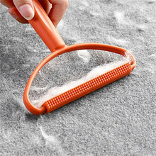 2-in-1 Portable Lint Remover  Long-Handle Brush & Sticky(1 Pc)