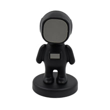 Cartoon Astronaut Magnetic Mobile Phone Holder  360° Rotating Car Mount (1 Pc)