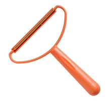 2-in-1 Portable Lint Remover  Long-Handle Brush & Sticky(1 Pc)