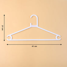 Plastic Clothes Hangers (Set of 6)