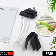 Window Blind Cleaner Brush Microfiber Sleeves  Dusting Tool for Shutters & AC (1 Pc)
