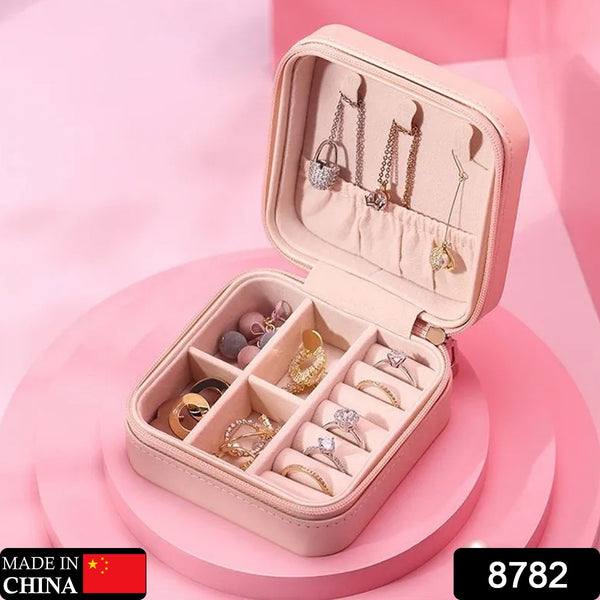 Portable Jewellery Box for Women – Mini PU Leather Travel Storage Case
