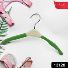 Solid Sponge Non-Slip Clothes Hanger with Clips (1 Pc)